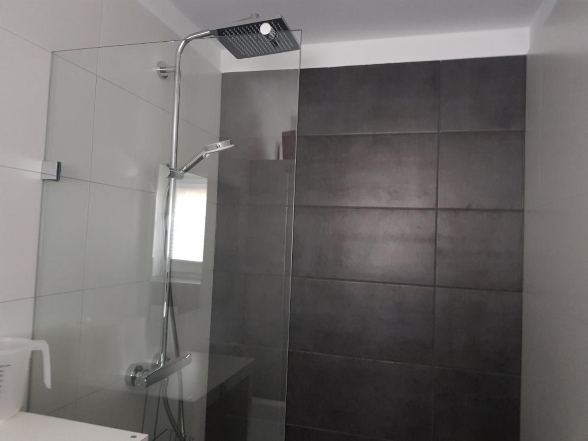 Klein Und Fein Apartment Ерфщад Екстериор снимка